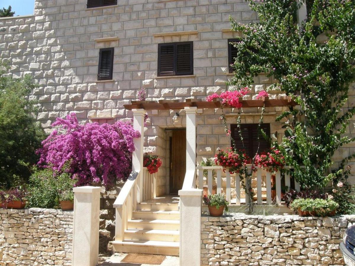 סוטיבאן Villa Renipol Adults Only מראה חיצוני תמונה