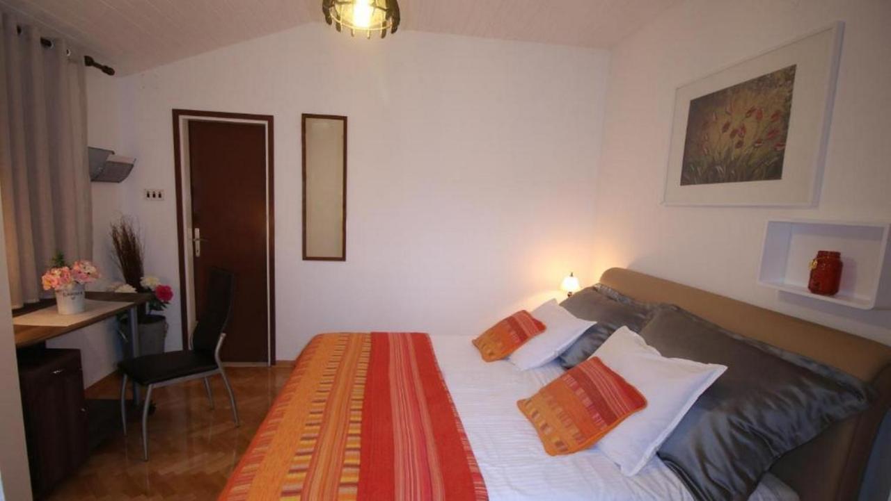 סוטיבאן Villa Renipol Adults Only מראה חיצוני תמונה