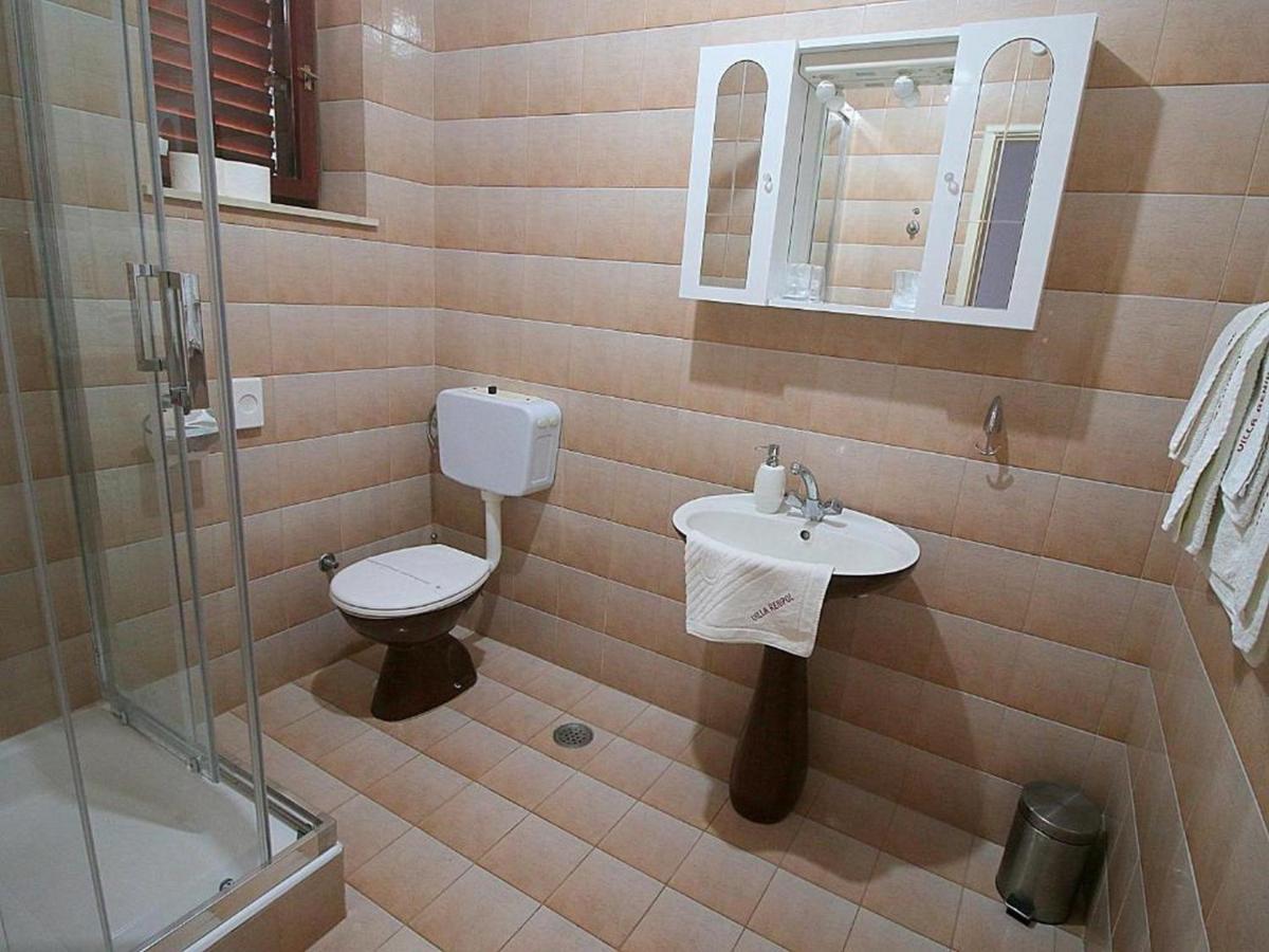 סוטיבאן Villa Renipol Adults Only מראה חיצוני תמונה