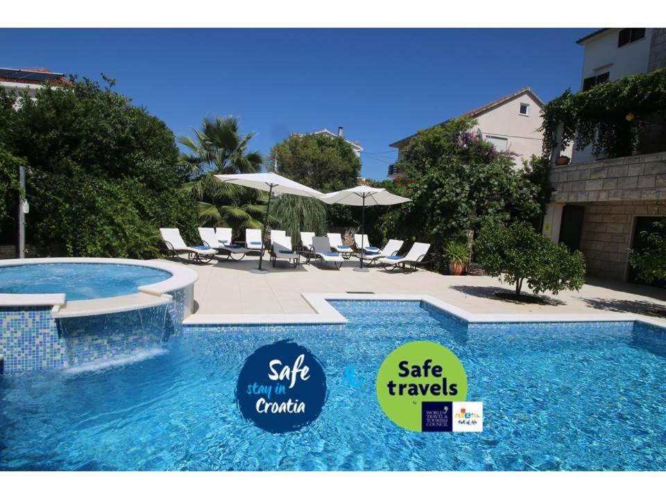 סוטיבאן Villa Renipol Adults Only מראה חיצוני תמונה