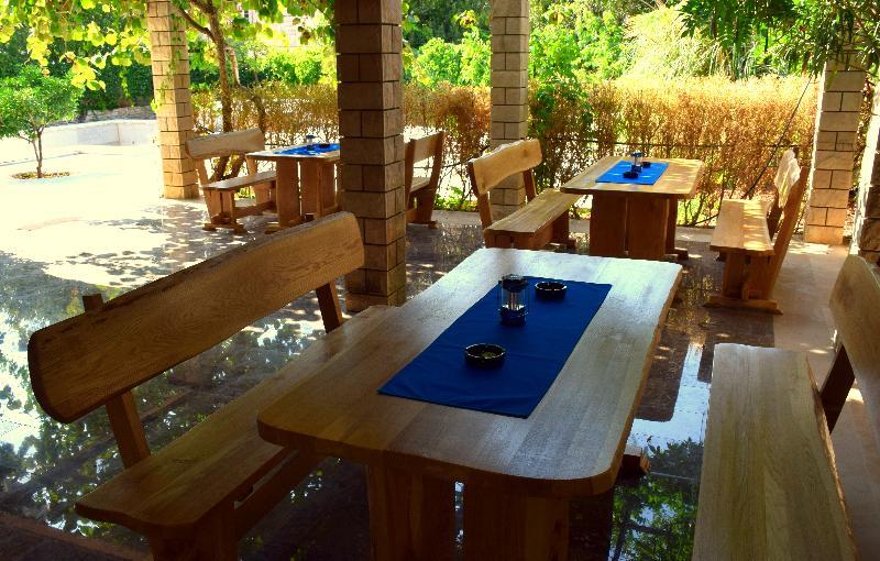 סוטיבאן Villa Renipol Adults Only מראה חיצוני תמונה